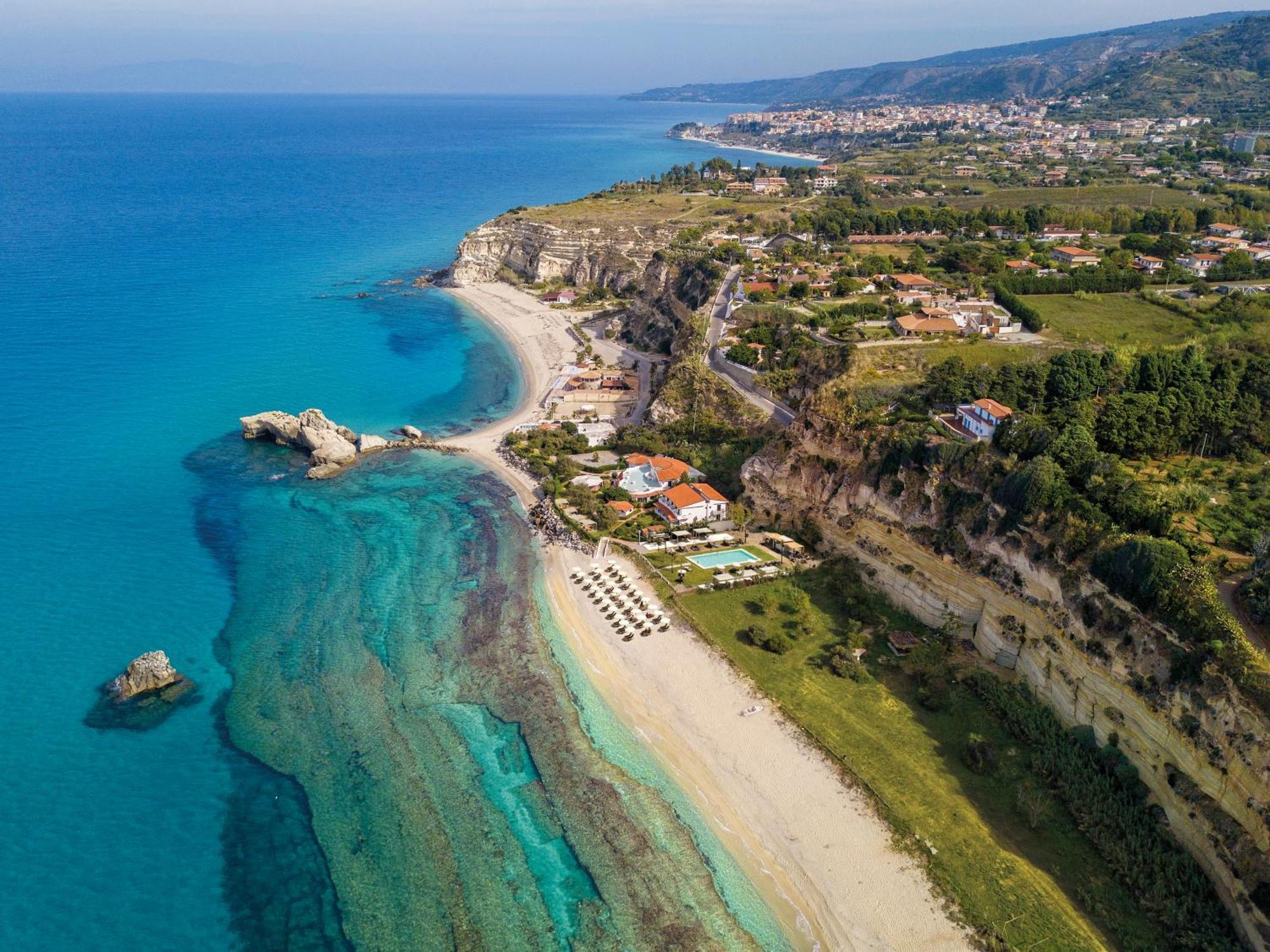 Borgo Di Riaci Beach Resort Santa Domenica  Exterior foto