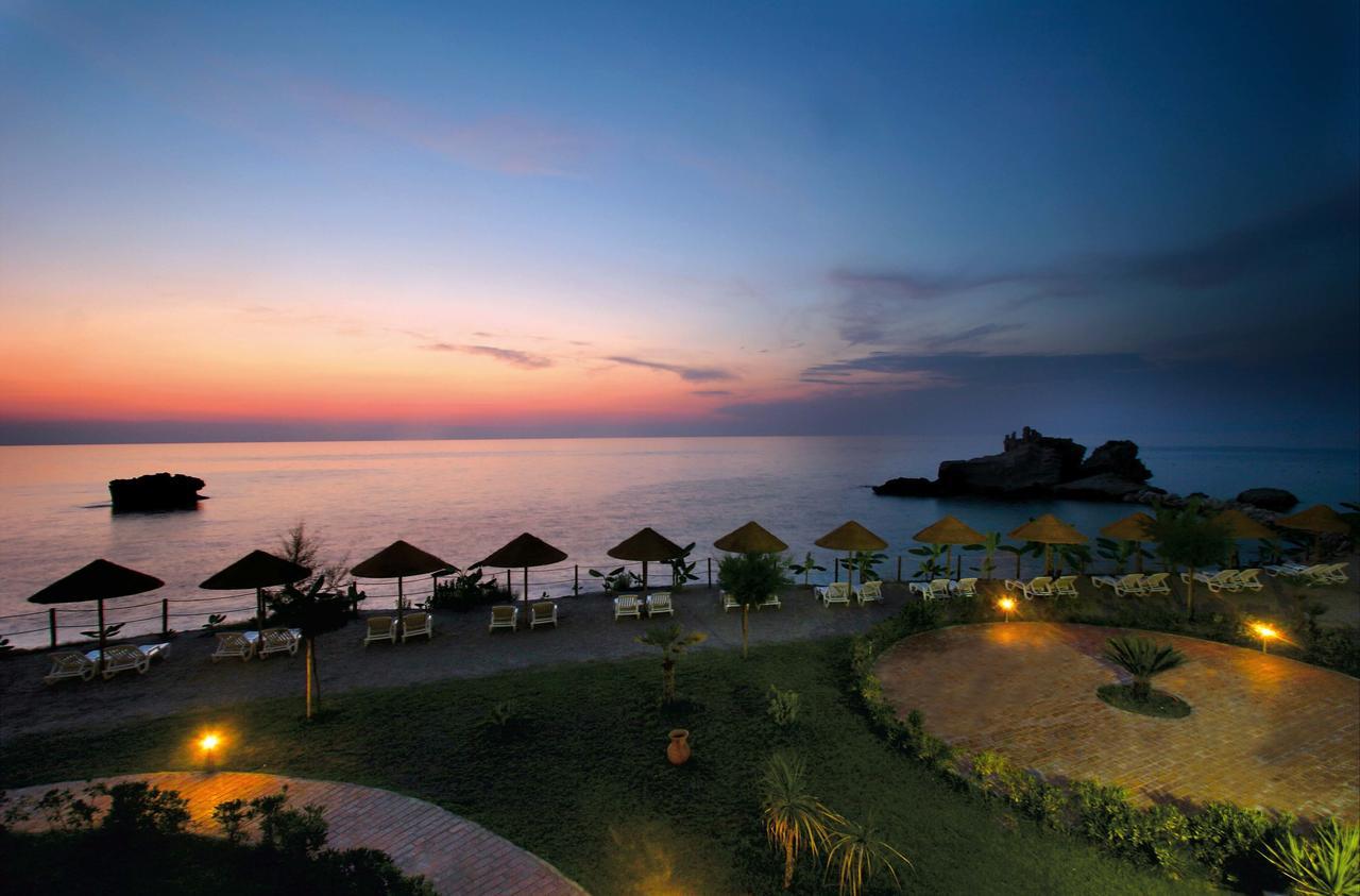 Borgo Di Riaci Beach Resort Santa Domenica  Exterior foto